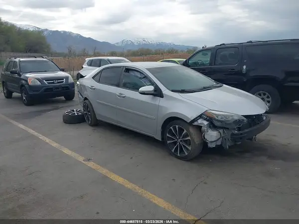 2T1BURHE7HC887311 2017 TOYOTA COROLLA - Image 1