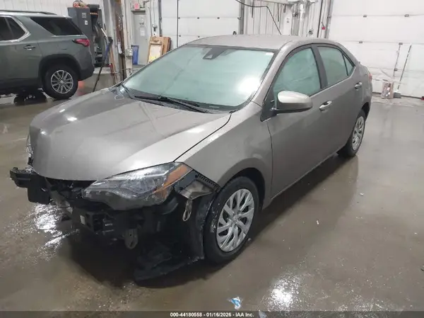 2T1BURHE7HC888555 2017 TOYOTA COROLLA - Image 2