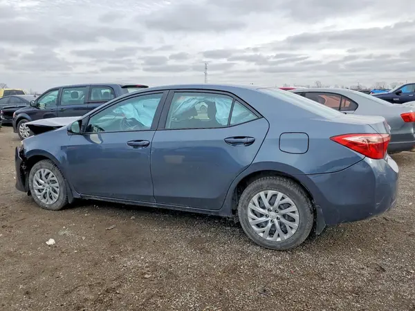 2T1BURHE7HC890001 2017 TOYOTA COROLLA - Image 2