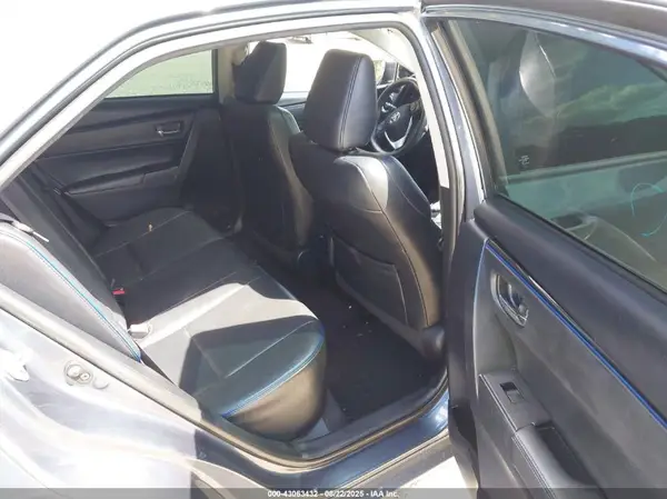 2T1BURHE7HC899748 2017 TOYOTA COROLLA - Image 8