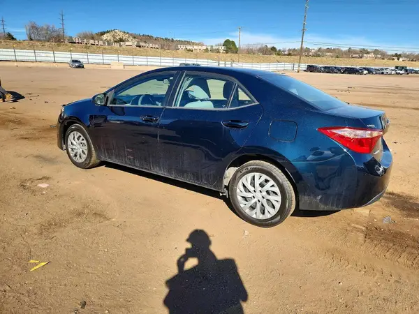 2T1BURHE7HC901384 2017 TOYOTA COROLLA - Image 2