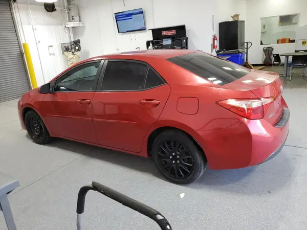 2T1BURHE7HC902230 2017 TOYOTA COROLLA - Image 2