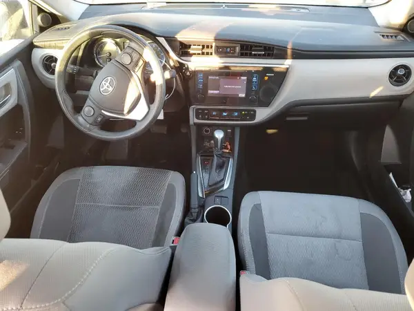 2T1BURHE7HC910733 2017 TOYOTA COROLLA - Image 8