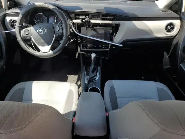 2T1BURHE7HC916015 2017 TOYOTA COROLLA - Image 8