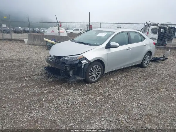 2T1BURHE7HC918251 2017 TOYOTA COROLLA - Image 2