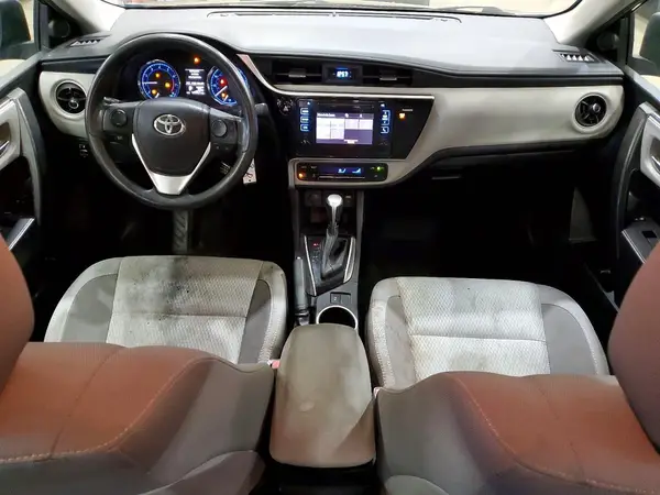 2T1BURHE7HC918556 2017 TOYOTA COROLLA - Image 8