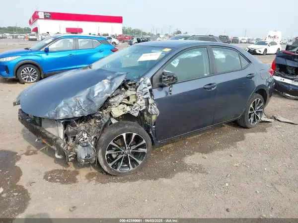 2T1BURHE7HC924812 2017 TOYOTA COROLLA - Image 2