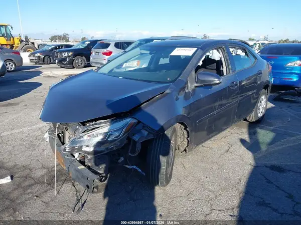 2T1BURHE7HC931954 2017 TOYOTA COROLLA - Image 2