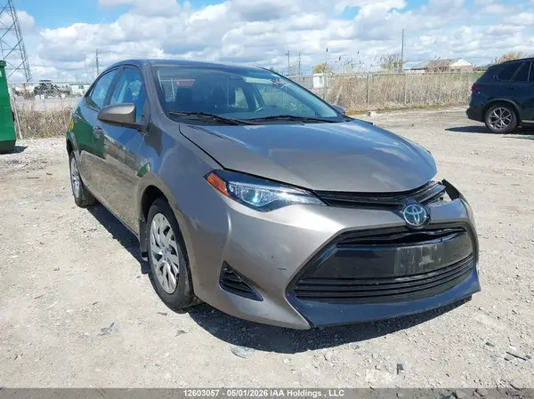 2T1BURHE7HC932702 2017 TOYOTA COROLLA - Image 1