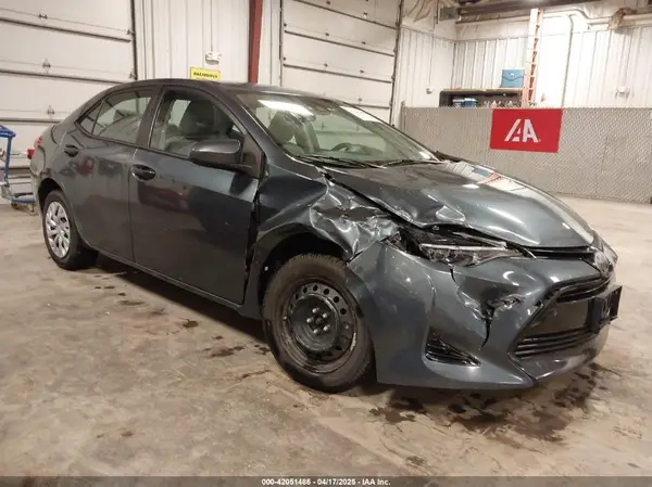 2T1BURHE7HC937494 2017 TOYOTA COROLLA - Image 1