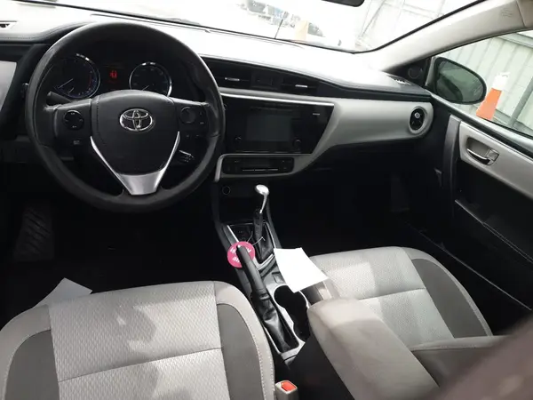 2T1BURHE7HC938984 2017 TOYOTA COROLLA - Image 8