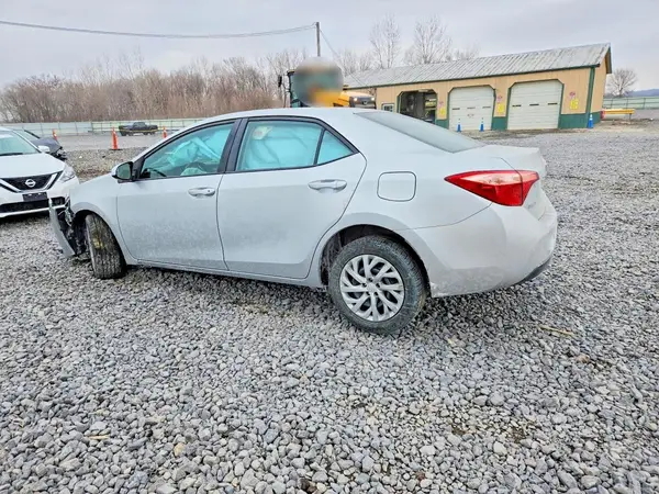 2T1BURHE7HC947054 2017 TOYOTA COROLLA - Image 2