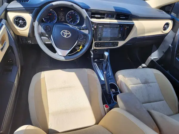 2T1BURHE7HC949063 2017 TOYOTA COROLLA - Image 8