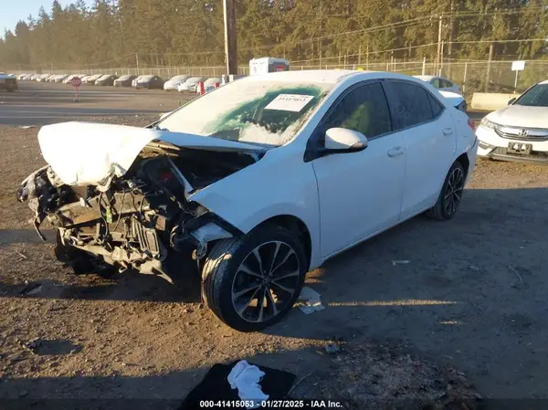 2T1BURHE7HC954750 2017 TOYOTA COROLLA - Image 2