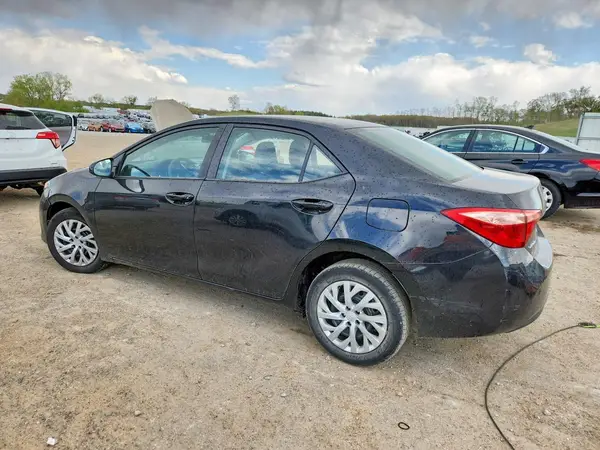 2T1BURHE7HC962606 2017 TOYOTA COROLLA - Image 2