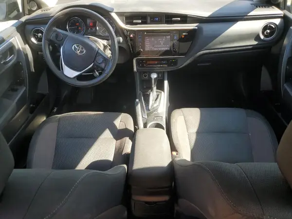 2T1BURHE7HC963240 2017 TOYOTA COROLLA - Image 8