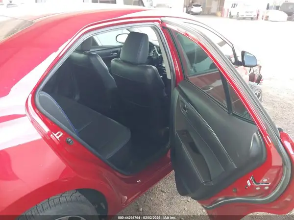 2T1BURHE7JC001445 2018 TOYOTA COROLLA - Image 8