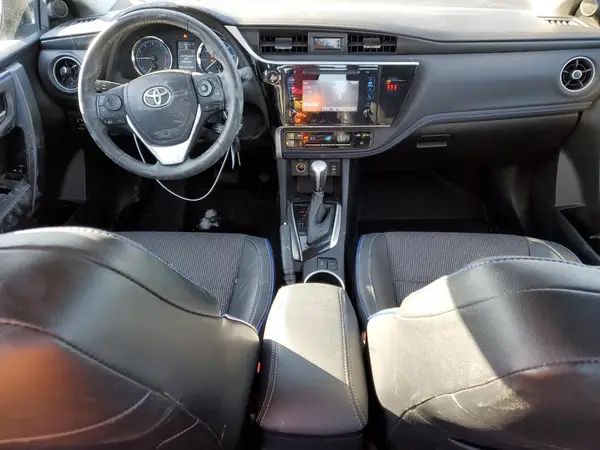 2T1BURHE7JC002613 2018 TOYOTA COROLLA - Image 8