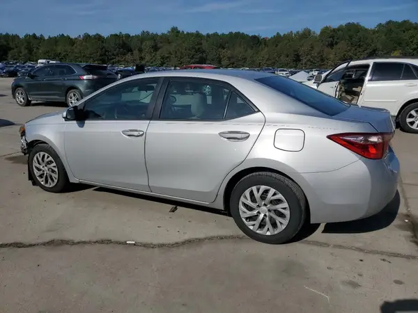 2T1BURHE7JC004670 2018 TOYOTA COROLLA - Image 2