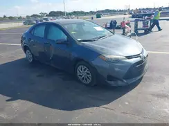 2T1BURHE7JC005382 2018 TOYOTA COROLLA
