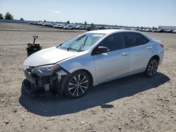 2T1BURHE7JC005723 2018 TOYOTA COROLLA - Image 1