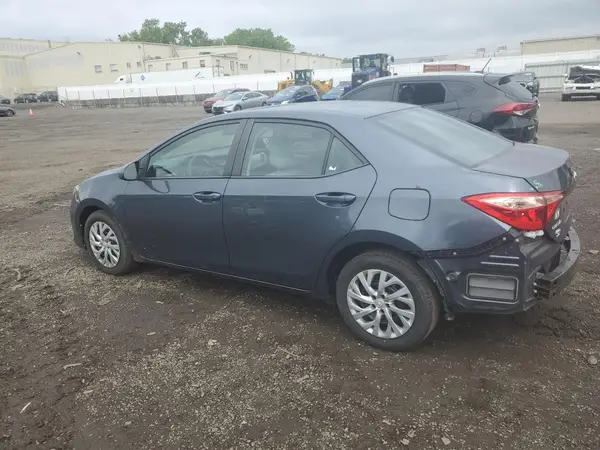 2T1BURHE7JC006063 2018 TOYOTA COROLLA - Image 2
