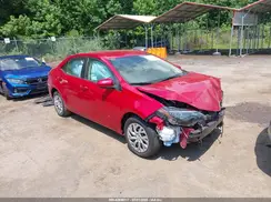 2T1BURHE7JC009321 2018 TOYOTA COROLLA