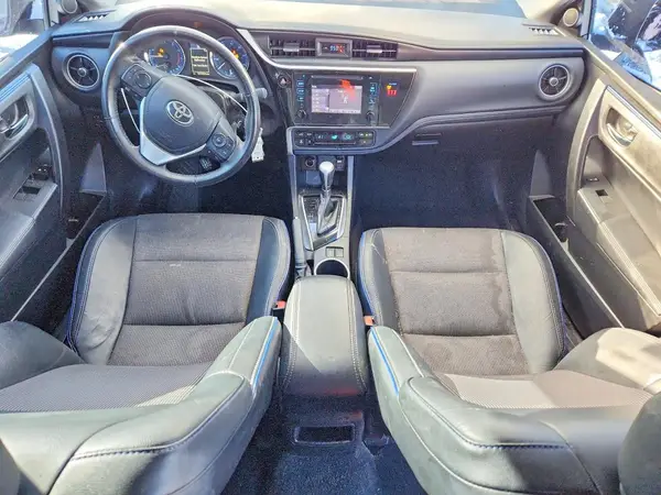 2T1BURHE7JC011778 2018 TOYOTA COROLLA - Image 8