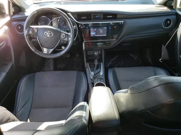 2T1BURHE7JC012803 2018 TOYOTA COROLLA - Image 8