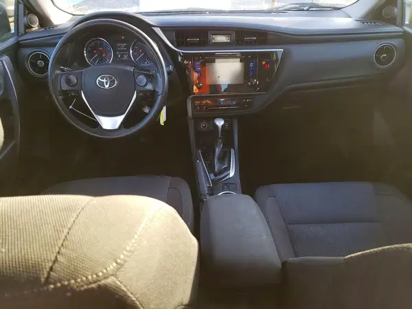 2T1BURHE7JC012848 2018 TOYOTA COROLLA - Image 8
