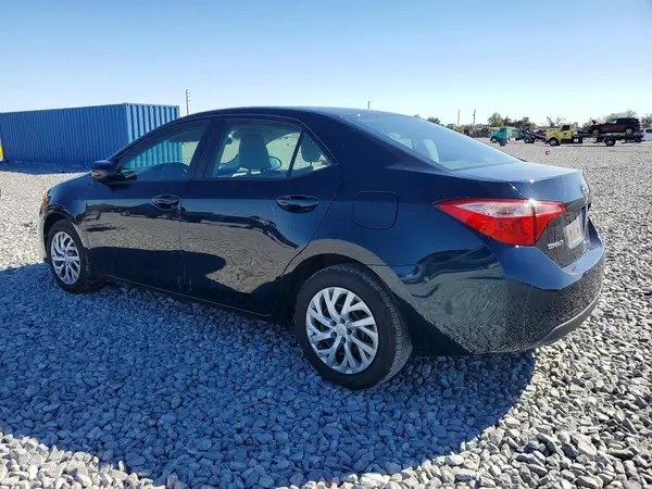 2T1BURHE7JC012929 2018 TOYOTA COROLLA - Image 2