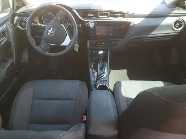 2T1BURHE7JC015698 2018 TOYOTA COROLLA - Image 8