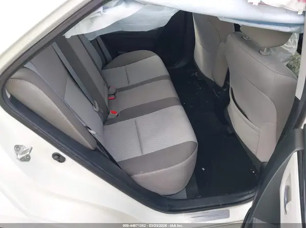 2T1BURHE7JC017564 2018 TOYOTA COROLLA - Image 8