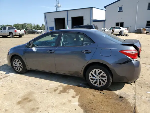 2T1BURHE7JC020285 2018 TOYOTA COROLLA - Image 2