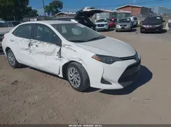 2T1BURHE7JC020643 2018 TOYOTA COROLLA