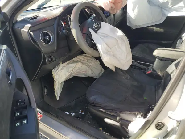 2T1BURHE7JC021033 2018 TOYOTA COROLLA - Image 8