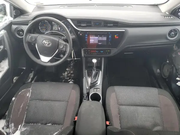 2T1BURHE7JC022084 2018 TOYOTA COROLLA - Image 8