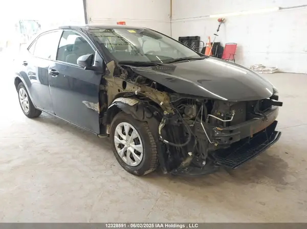 2T1BURHE7JC022683 2018 TOYOTA COROLLA - Image 1