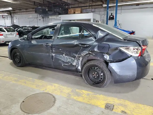 2T1BURHE7JC023283 2018 TOYOTA COROLLA - Image 2