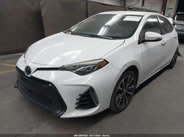 2T1BURHE7JC030797 2018 TOYOTA COROLLA - Image 2