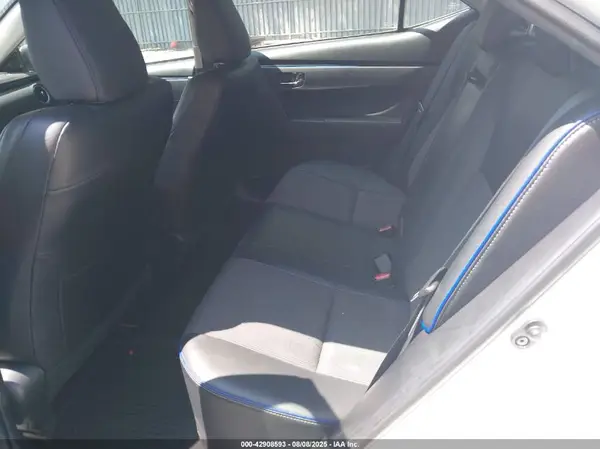 2T1BURHE7JC031223 2018 TOYOTA COROLLA - Image 8