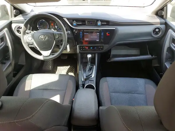 2T1BURHE7JC031819 2018 TOYOTA COROLLA - Image 8