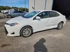 2T1BURHE7JC032016 2018 TOYOTA COROLLA