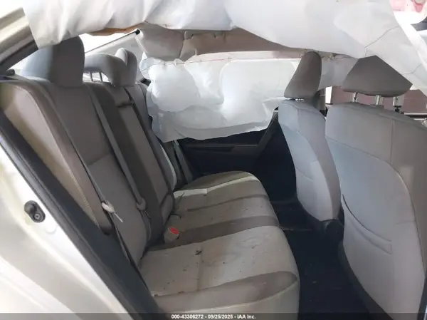 2T1BURHE7JC032520 2018 TOYOTA COROLLA - Image 8