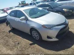 2T1BURHE7JC032565 2018 TOYOTA COROLLA