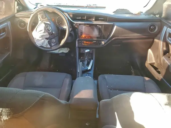 2T1BURHE7JC039208 2018 TOYOTA COROLLA - Image 8