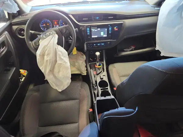 2T1BURHE7JC041539 2018 TOYOTA COROLLA - Image 8