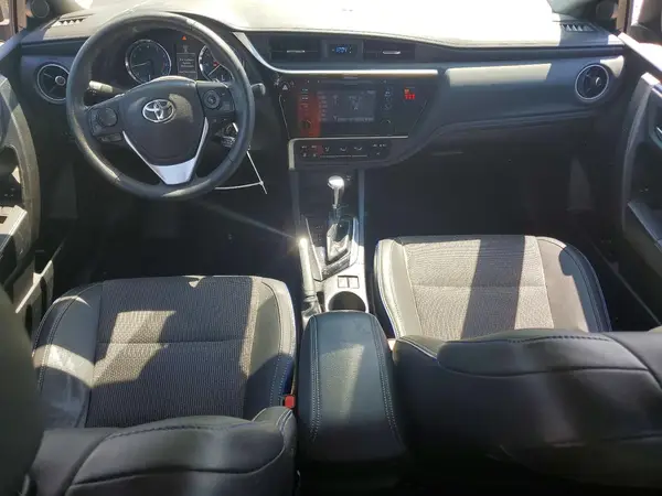 2T1BURHE7JC042030 2018 TOYOTA COROLLA - Image 8