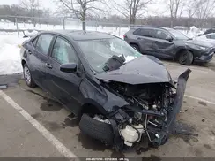 2T1BURHE7JC045266 2018 TOYOTA COROLLA