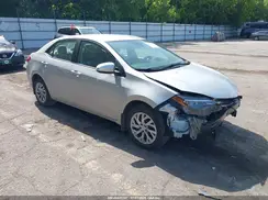 2T1BURHE7JC045588 2018 TOYOTA COROLLA
